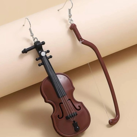 Jewelry - Violin & Bow Earrings